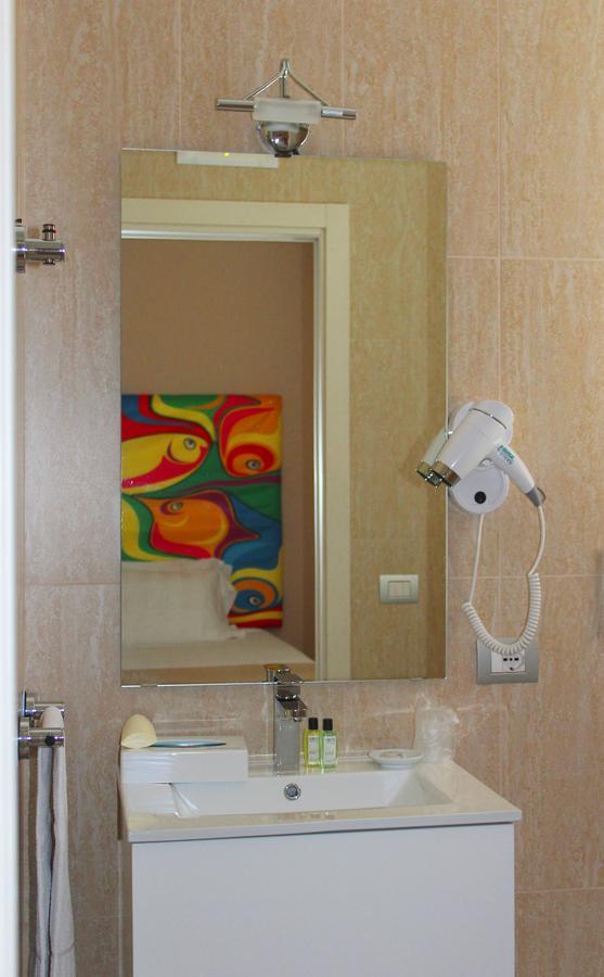 Dolcedorme Garni Hotel Parma Exterior photo